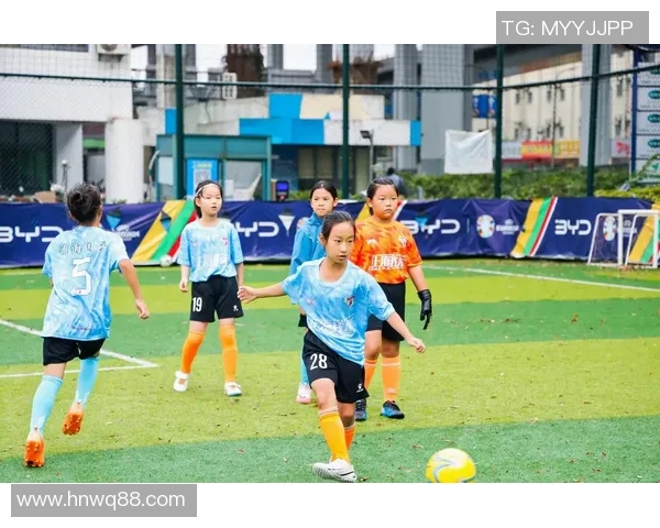 女孩们心目中的足球明星推荐榜单，看看谁最受欢迎