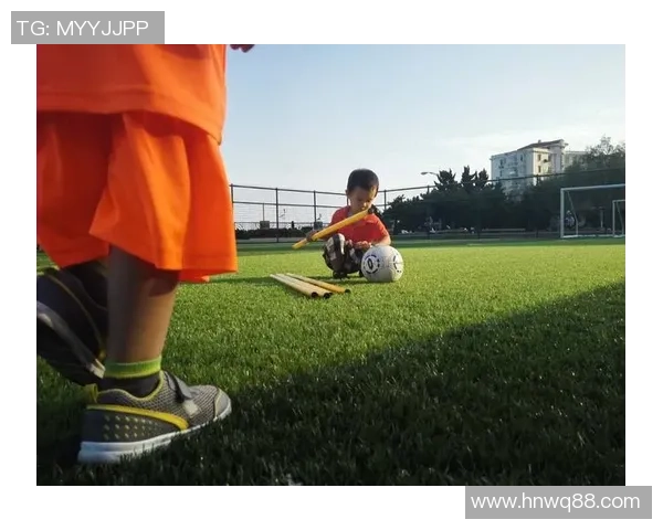 足球课题书：探索足球运动对青少年身心发展的影响与实践研究